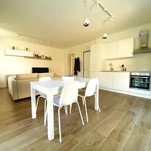 Apartment Sol Lakeview, Sale Marasino