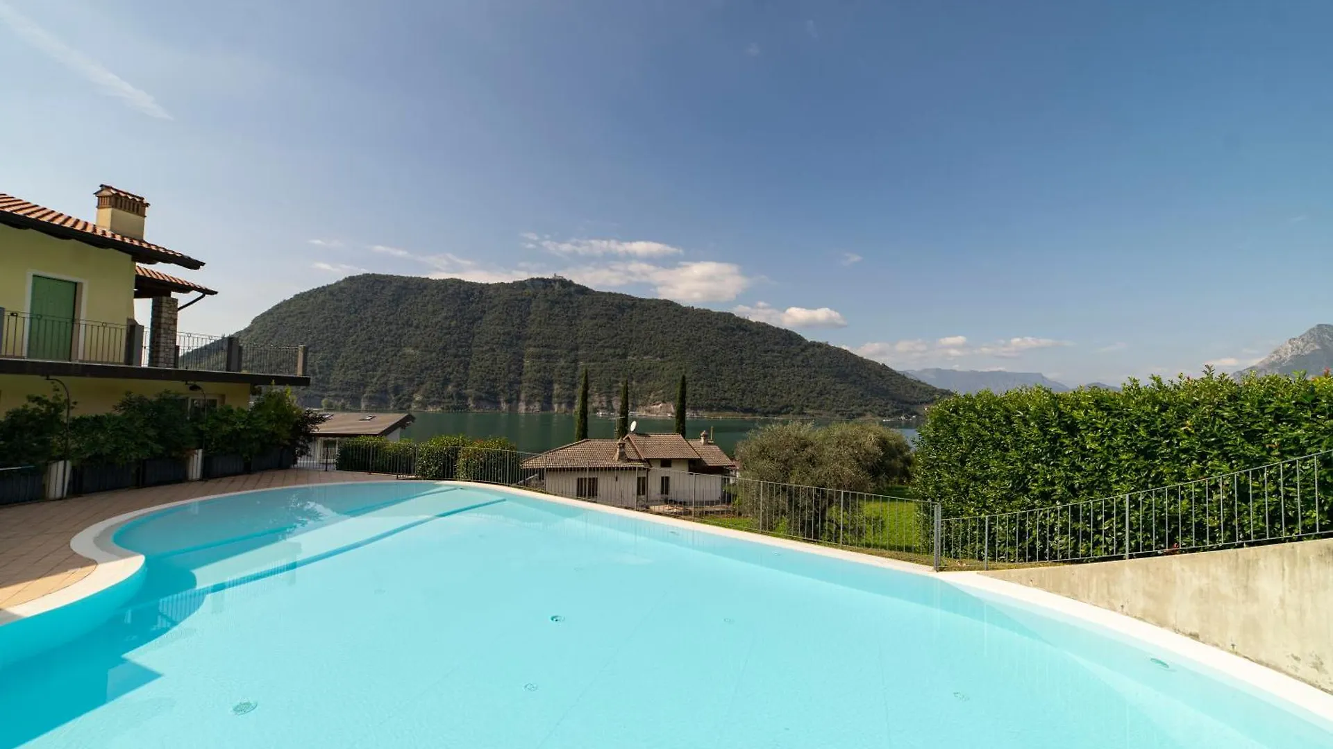 Paradise Sale Marasino 0*,  Italien